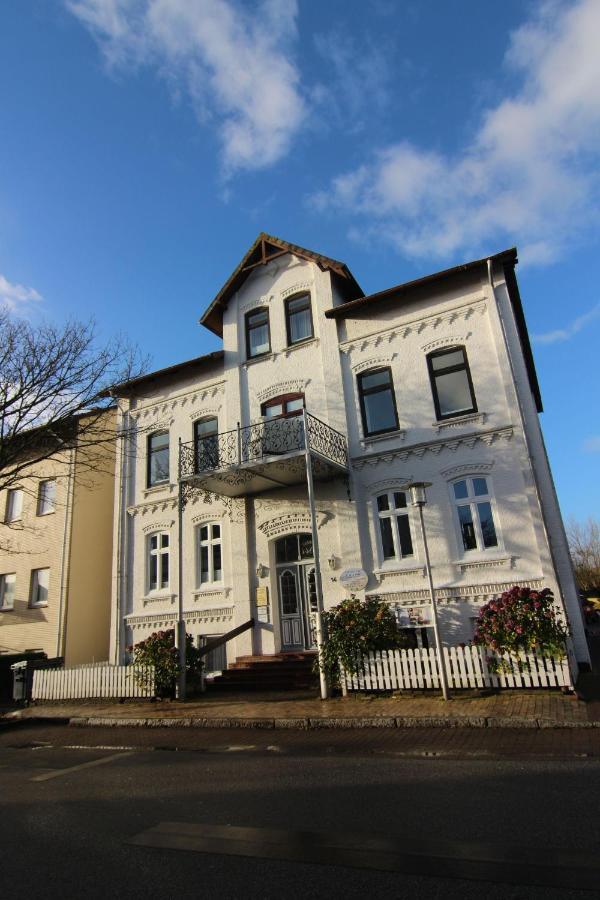 Kapitaenshaus-lassen-zimmer-mendoza * Westerland
